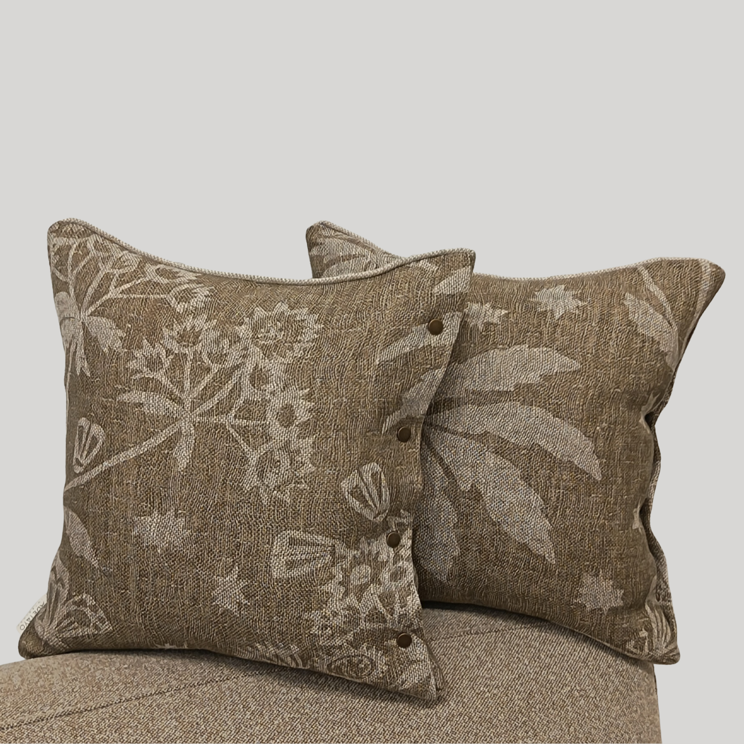 Astrea Buttons Cushion