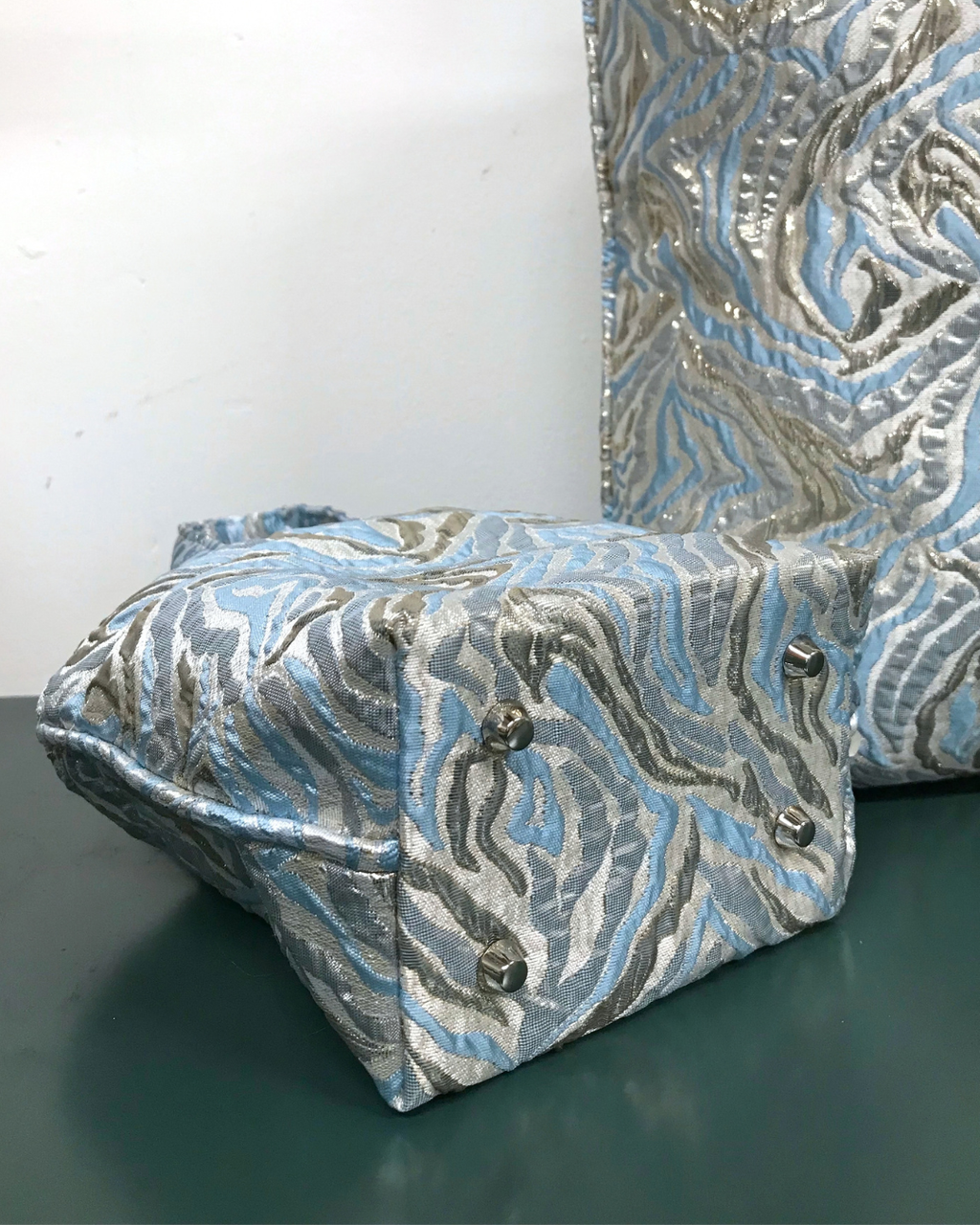 Big Swirl Blue Tote